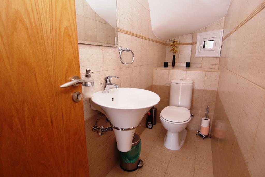Maouris Villa Protaras Phòng bức ảnh